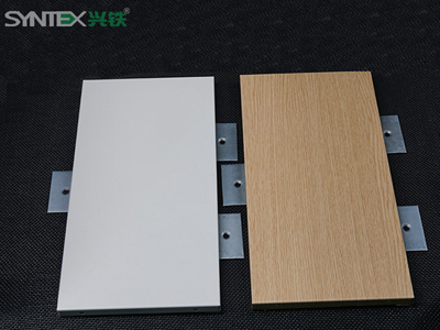兴铁的平角码结构钢制墙板与标准机房彩钢板有哪些区别呢？